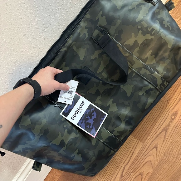 Duchamp London Rubberized Camo Tote Duffle Bag - Picture 7 of 7